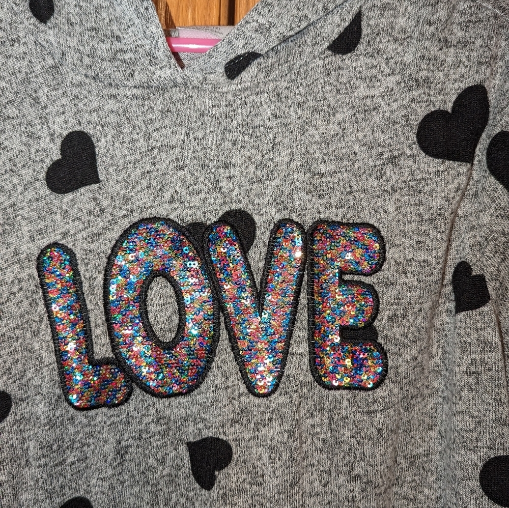 Girl's long sleeve shirt